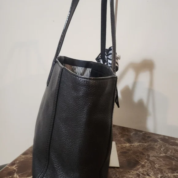 Kate Spade Black Pebble Leather Tote with Striped Bow GUC - Picture 13 of 16